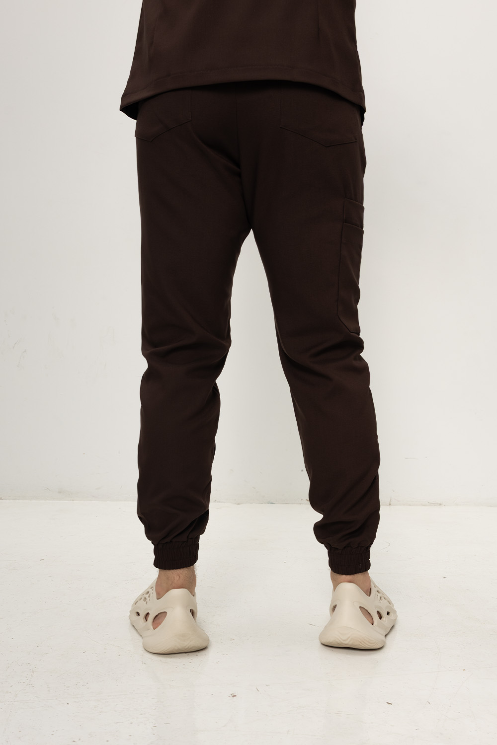 Spodnie Medyczne Męskie Joggery - Hot Chocolate - obrazek 3