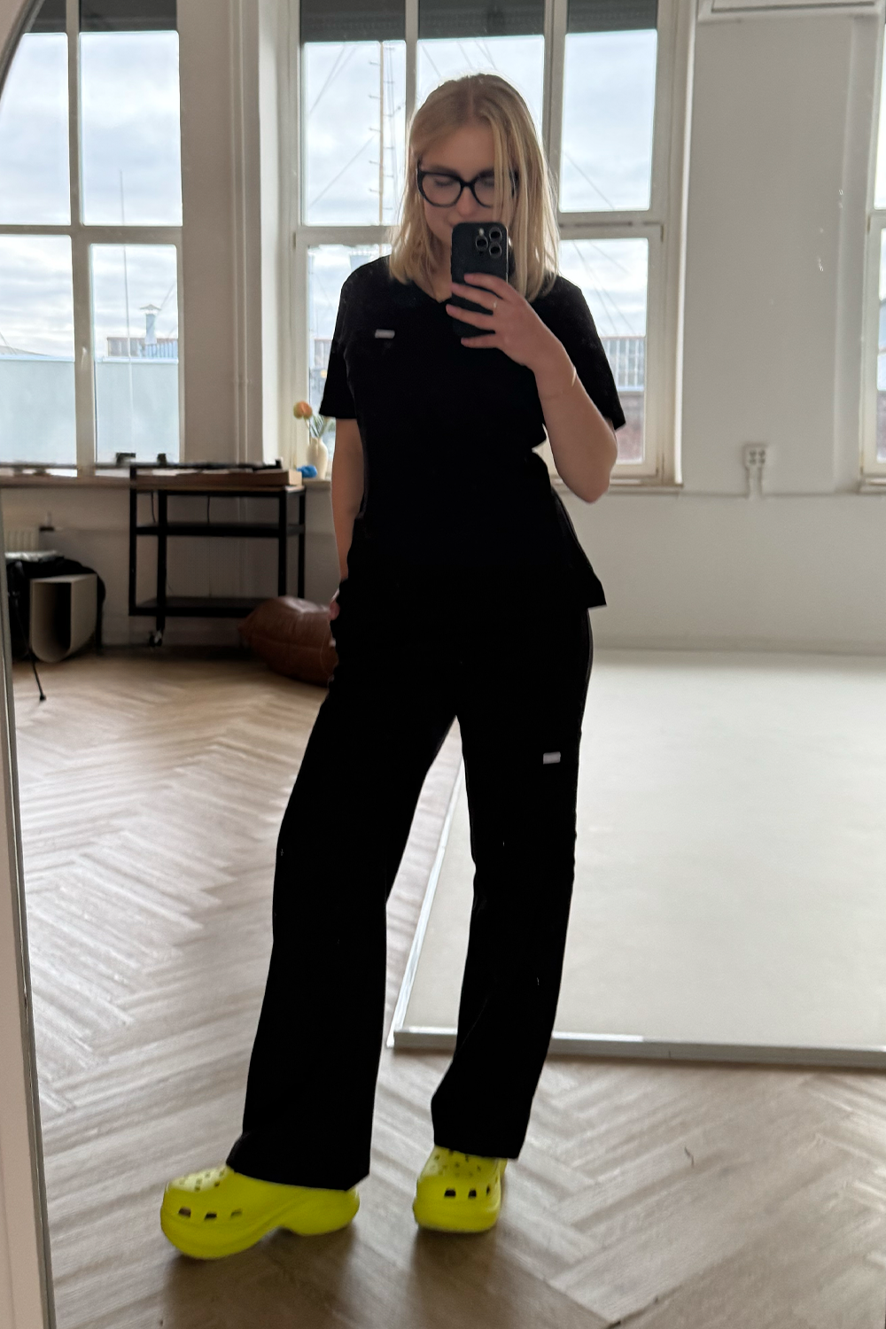 Bluza Medyczna Basic Damska - Black - obrazek 2